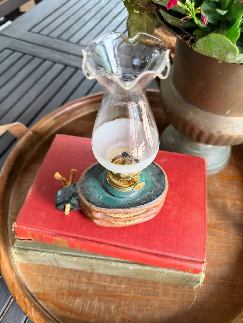 Vintage Rustic Wooden Rope Accent Oil Lamp